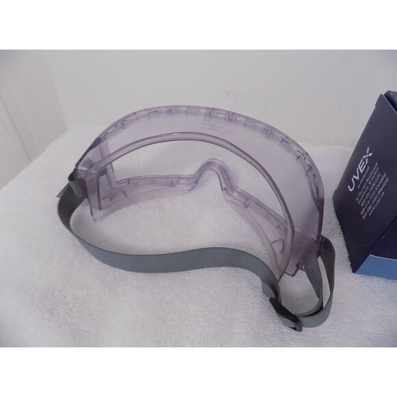 Uvex Safety Goggles by Honeywell - Picture 2 of 3